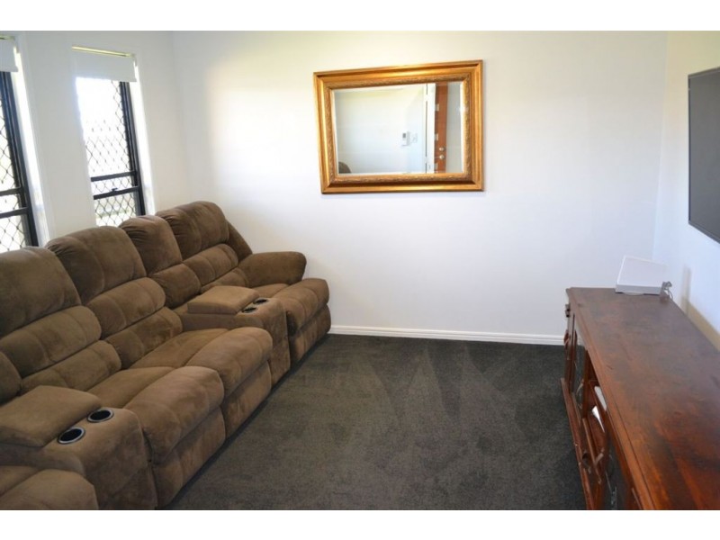 7 Mitchell Court, Gracemere QLD 4702