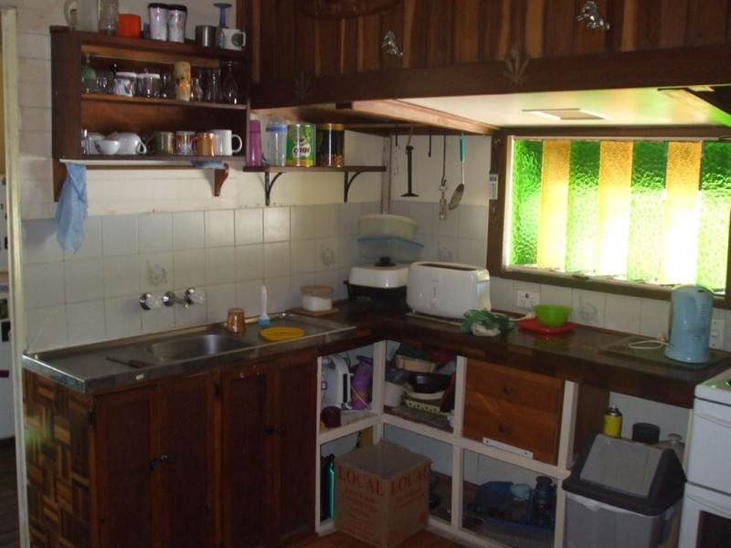 2 Staunton Street, Mount Morgan QLD 4714