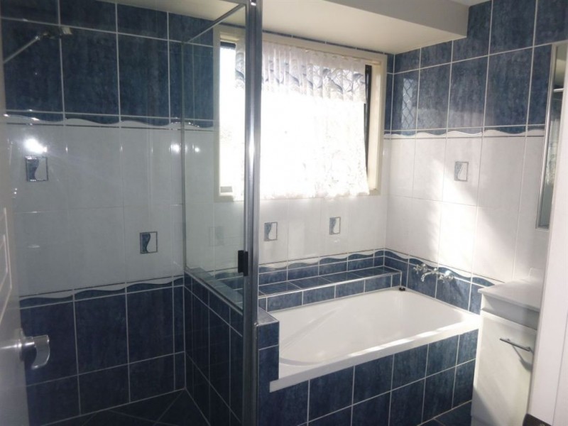 3 Gilmore Court, Gracemere QLD 4702