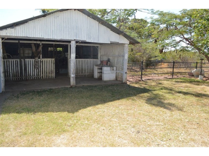 52632 Burnett Highway, Bouldercombe QLD 4702