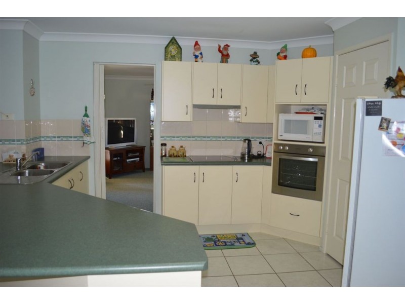 9 Isabel Court, Gracemere QLD 4702