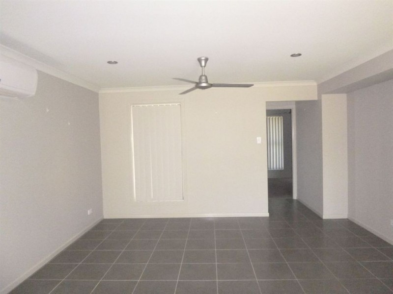 44 Burke and Wills Drive, Gracemere QLD 4702