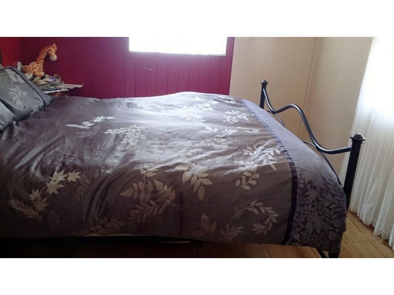 1 Ganter Street, Mount Morgan QLD 4714