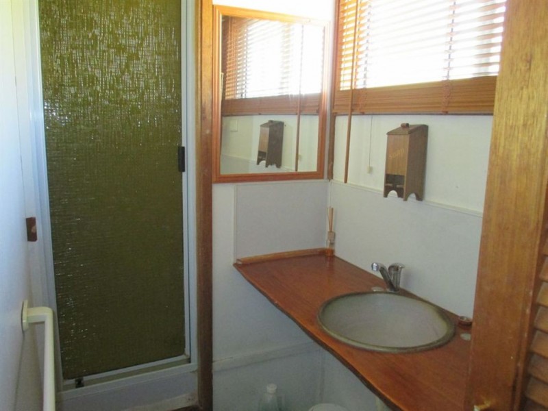 15 Coronation Drive, Mount Morgan QLD 4714