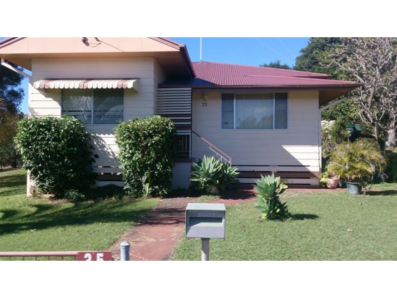 35 James Street, Mount Morgan QLD 4714