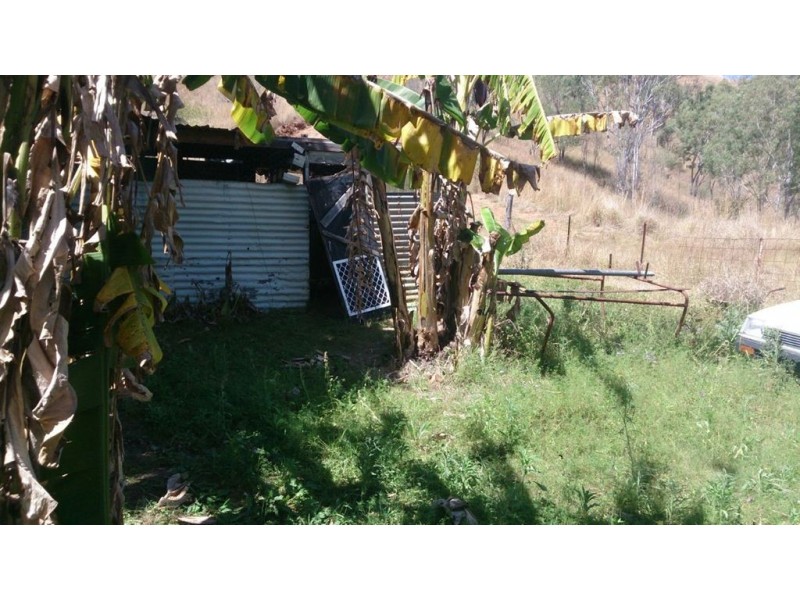 5 Cork Lane, Mount Morgan QLD 4714