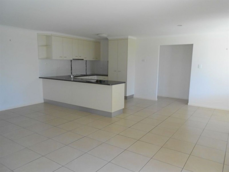 8 Koolamarra, Gracemere QLD 4702