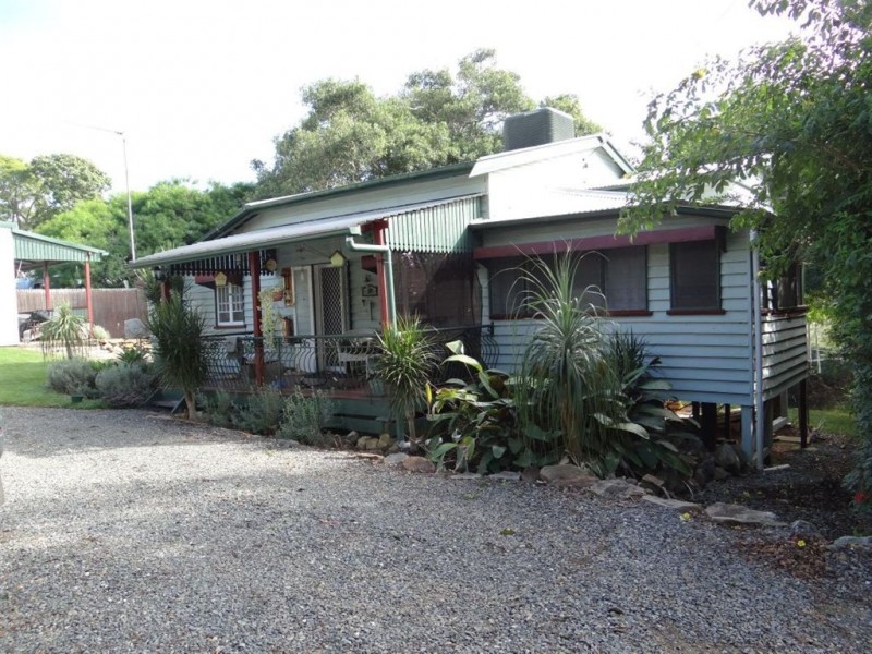 1a William Street, Mount Morgan QLD 4714