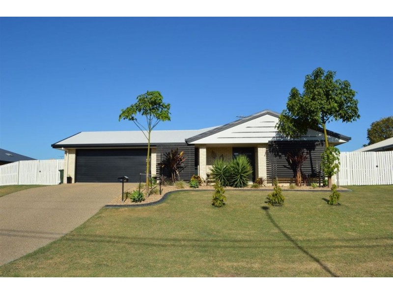 19 Lamb Avenue, Gracemere QLD 4702