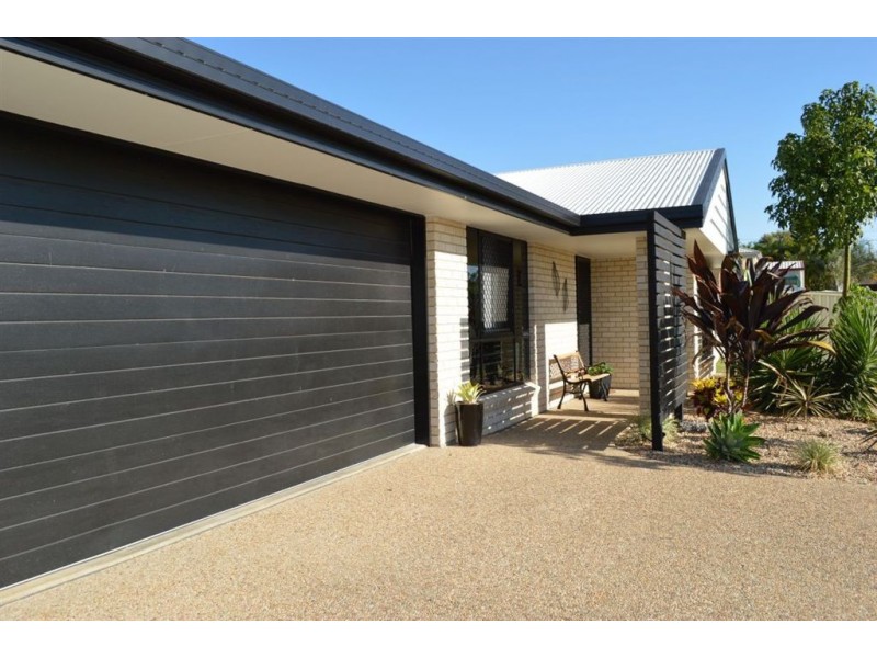 19 Lamb Avenue, Gracemere QLD 4702