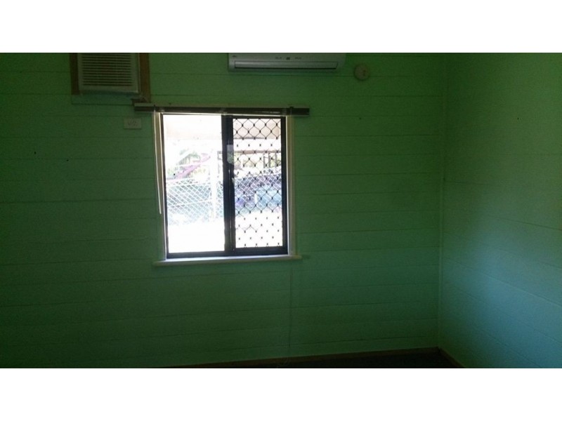 15 Dobbs St, Mount Morgan QLD 4714
