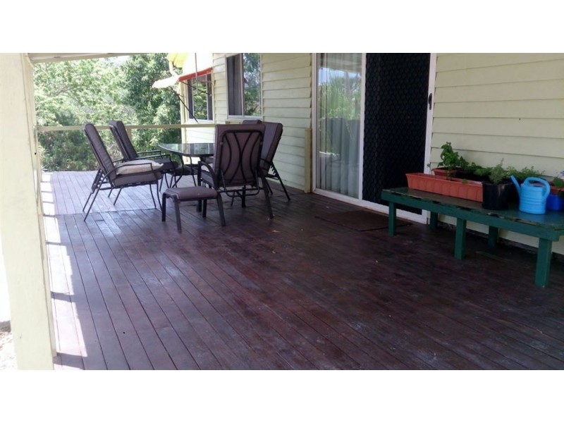 23 Jeannie St, Mount Morgan QLD 4714