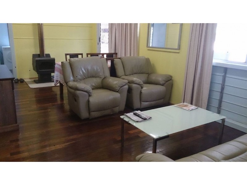 23 Jeannie St, Mount Morgan QLD 4714