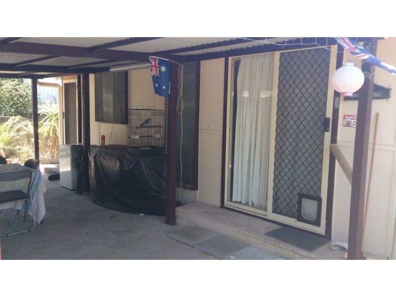 38 Gordon Street, Mount Morgan QLD 4714