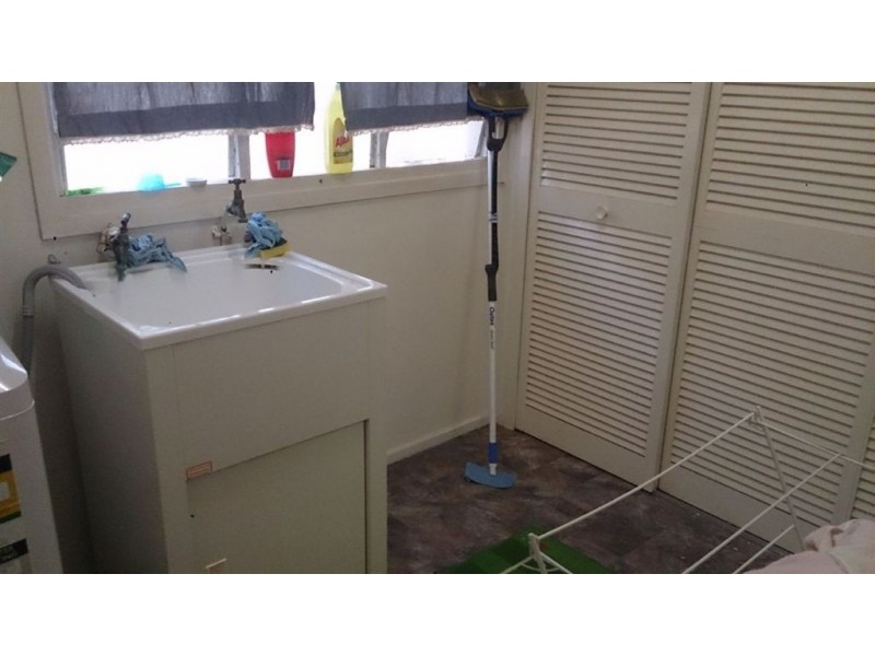 38 Gordon Street, Mount Morgan QLD 4714