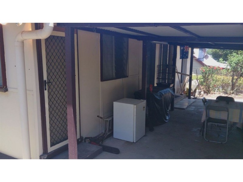 38 Gordon Street, Mount Morgan QLD 4714