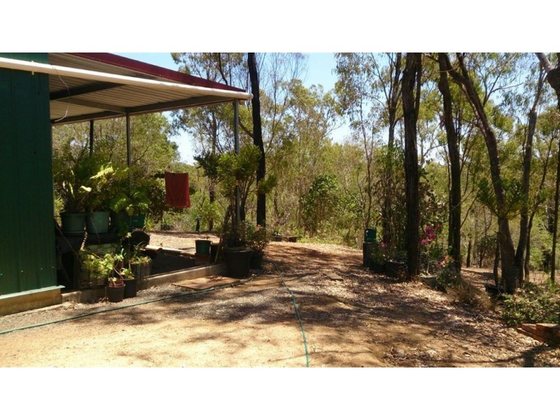 1 Corrys Lane, Mount Morgan QLD 4714