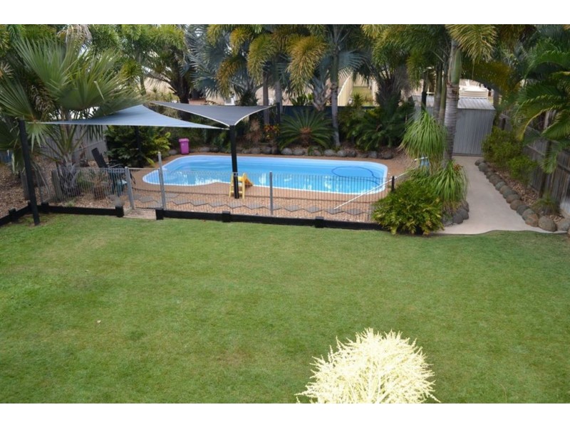 16 HUTCHINGS STREET, Gracemere QLD 4702