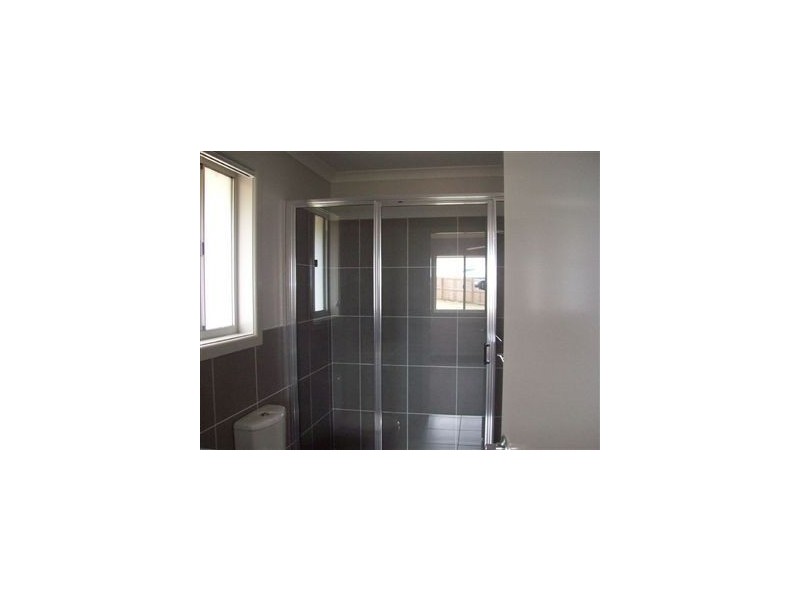 63 Burke and Wills Drive, Gracemere QLD 4702