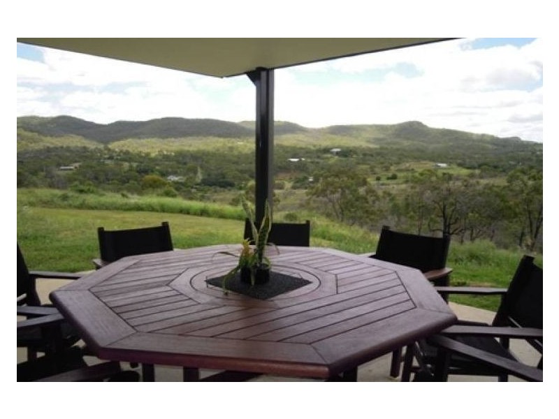 13 Coles Avenue, Mount Morgan QLD 4714