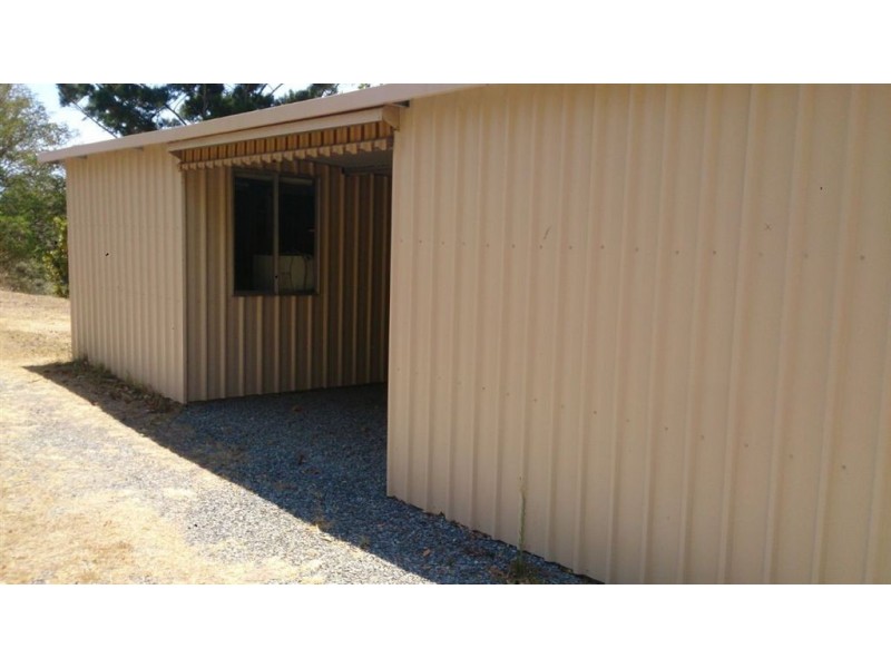 14 High Street, Mount Morgan QLD 4714