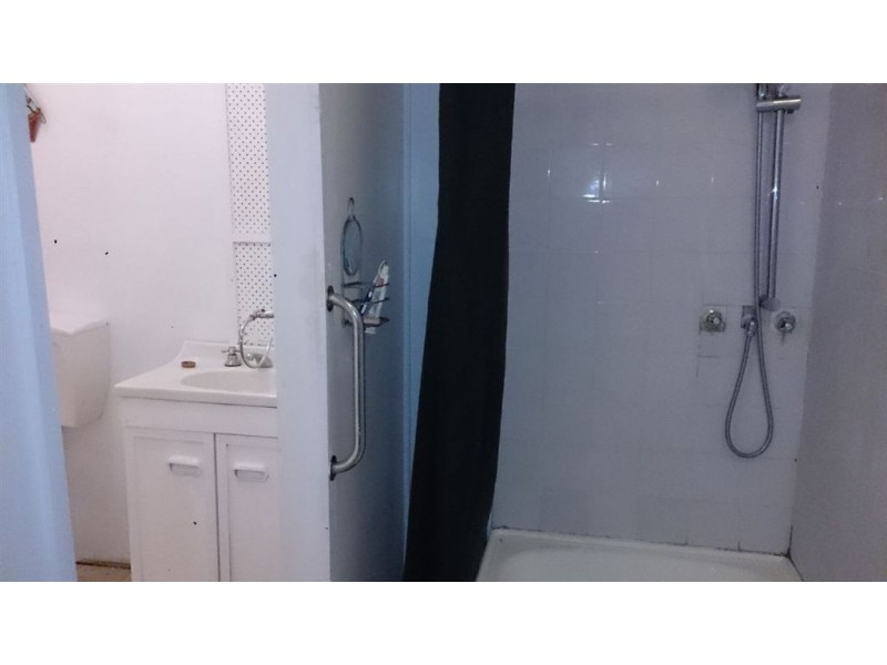 113-117 East Street, Mount Morgan QLD 4714