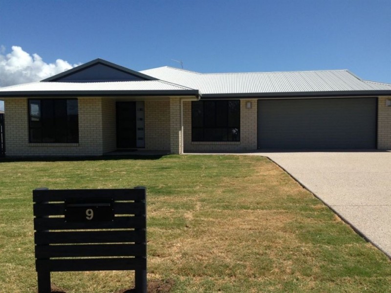 9 Florence Circuit, Taroomball QLD 4703