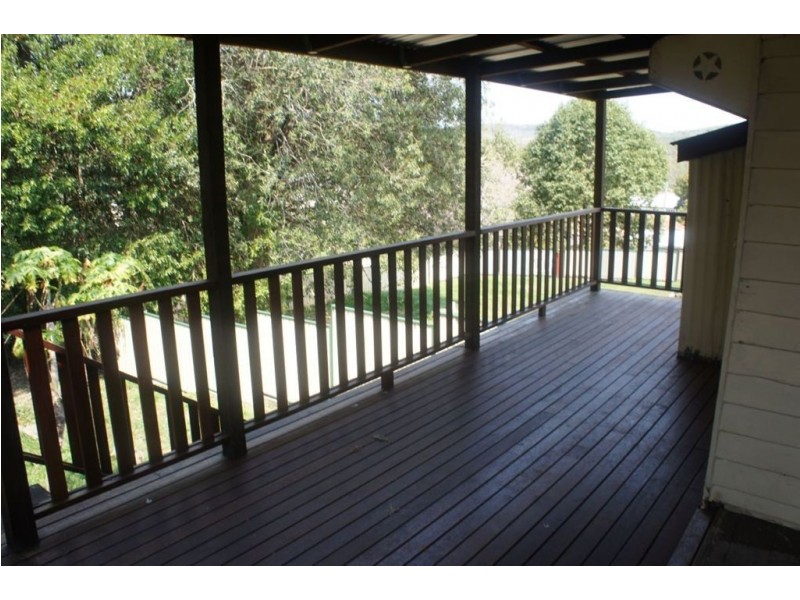 24 Dee St, Mount Morgan QLD 4714