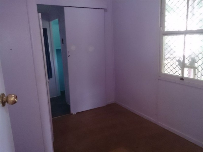 24 Dee St, Mount Morgan QLD 4714