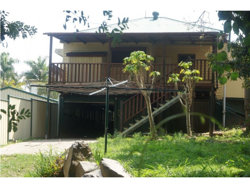24 Dee St, Mount Morgan QLD 4714