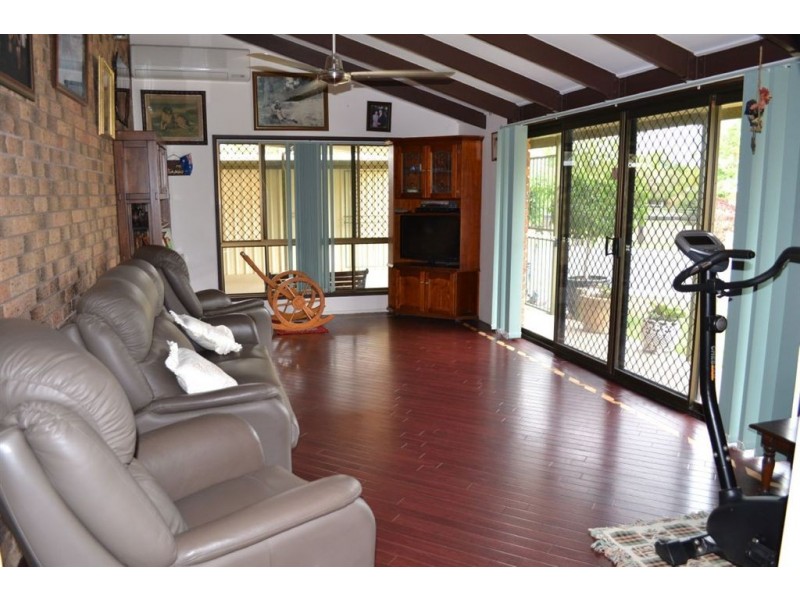 23 Brooks Street, Gracemere QLD 4702