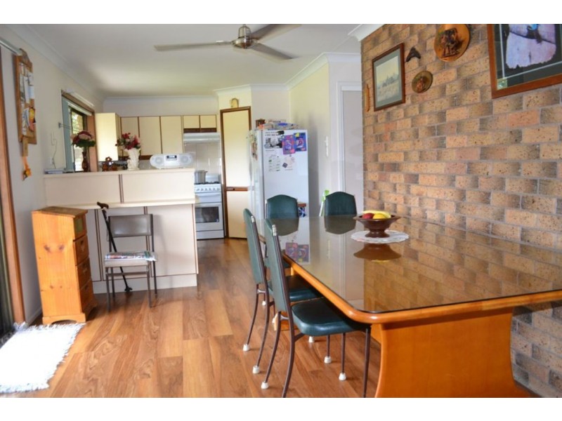 23 Brooks Street, Gracemere QLD 4702