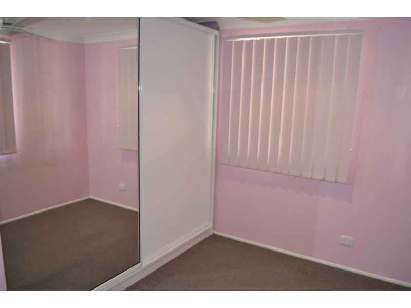 2 ARLOTT STREET, Gracemere QLD 4702