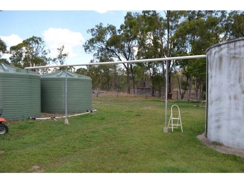 323 E WILLIAMS ROAD, Kabra QLD 4702