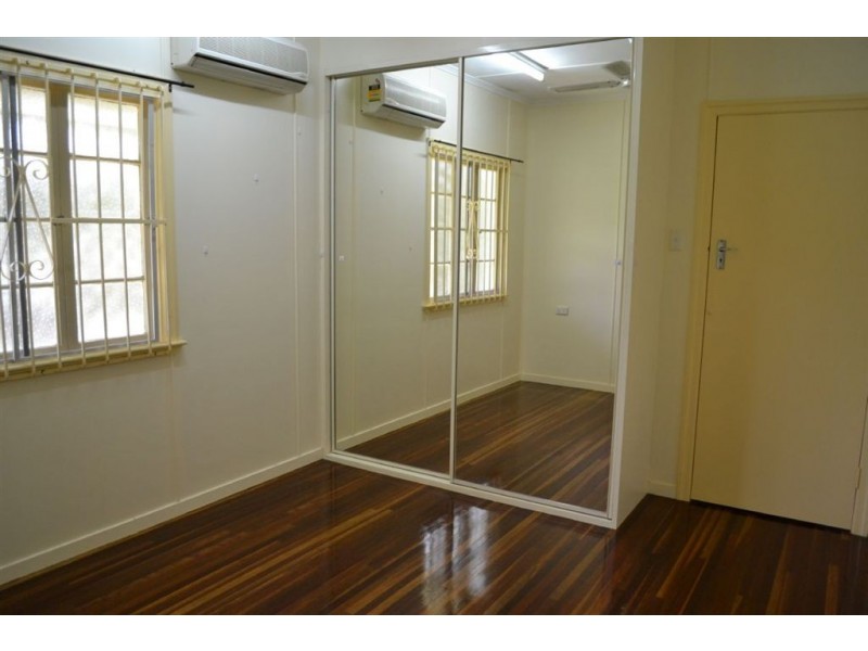 193 High Street, Berserker QLD 4701