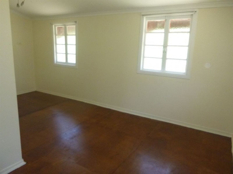79 River Street, Mount Morgan QLD 4714