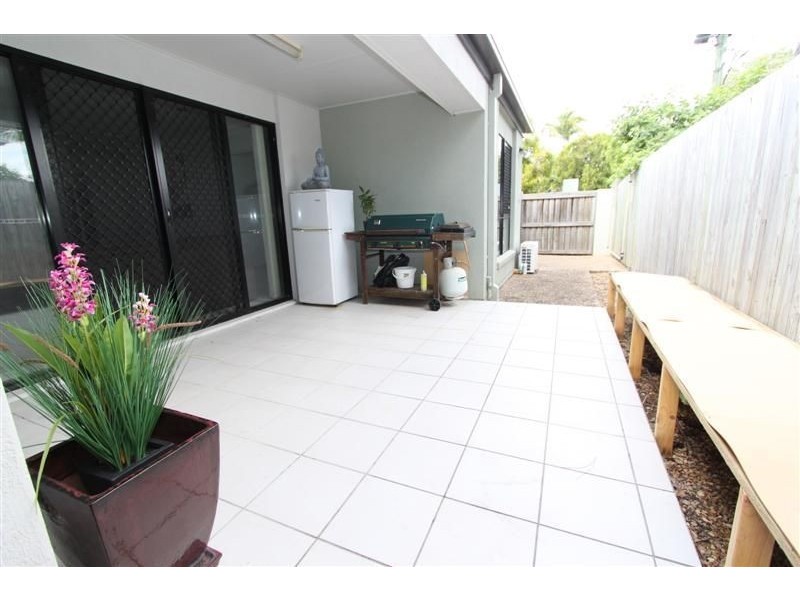 1/269 Richardson Road, Kawana QLD 4701