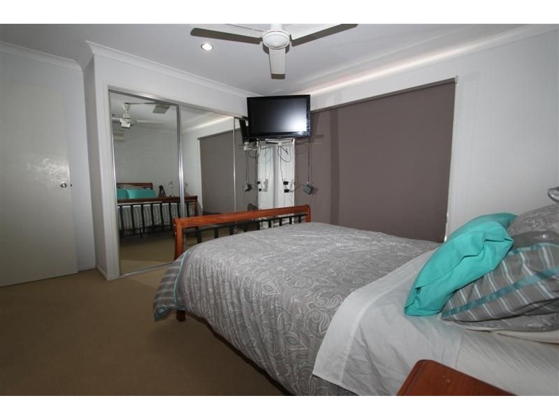 1/269 Richardson Road, Kawana QLD 4701