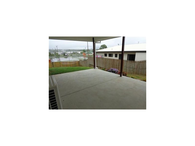 3 Jonathan Street, Yeppoon QLD 4703