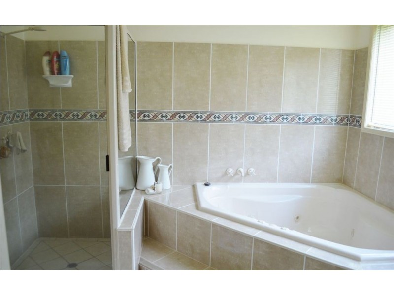 29 Archer View Terrace, Frenchville QLD 4701