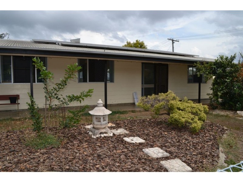 2 Arlott Street, Gracemere QLD 4702