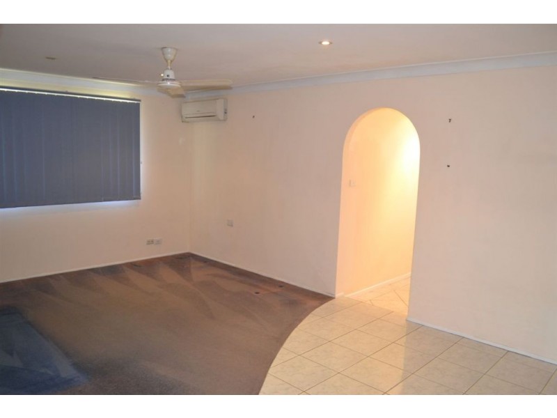 2 Arlott Street, Gracemere QLD 4702