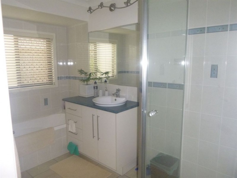 10 Wheeler Avenue, Gracemere QLD 4702