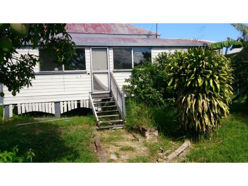 83 James St, Mount Morgan QLD 4714