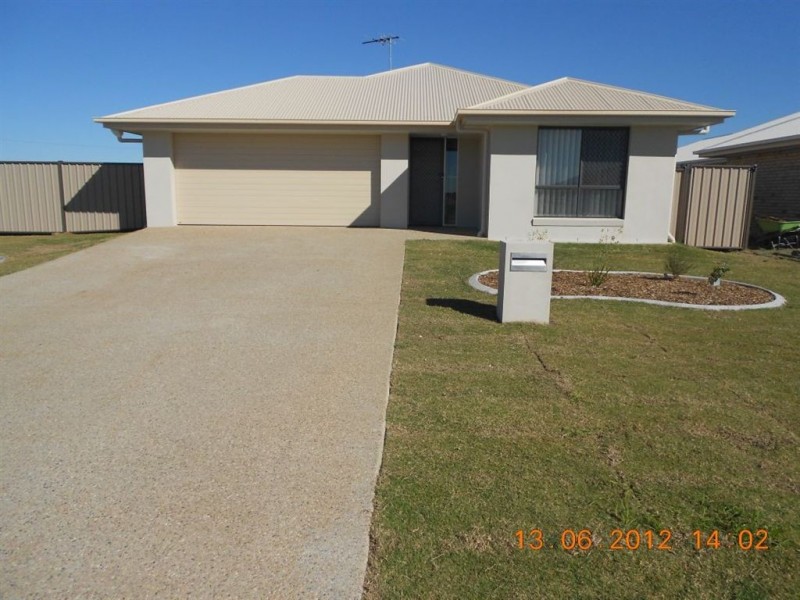 8 Belltrees Place, Gracemere QLD 4702