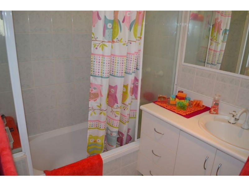 927 NORMAN ROAD, Parkhurst QLD 4702