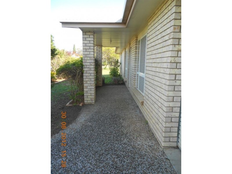 25 Hutchings Street, Gracemere QLD 4702