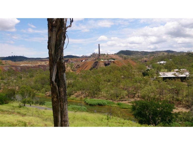 1 Blarney Lane, Mount Morgan QLD 4714