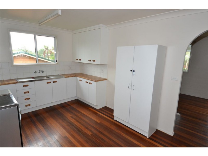 22 BUXTON DRIVE, Gracemere QLD 4702