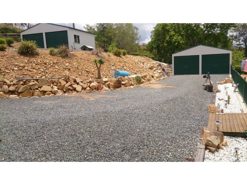 10 North Street, Mount Morgan QLD 4714